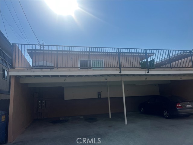 Image 10 of 13 For 218 Lomita  