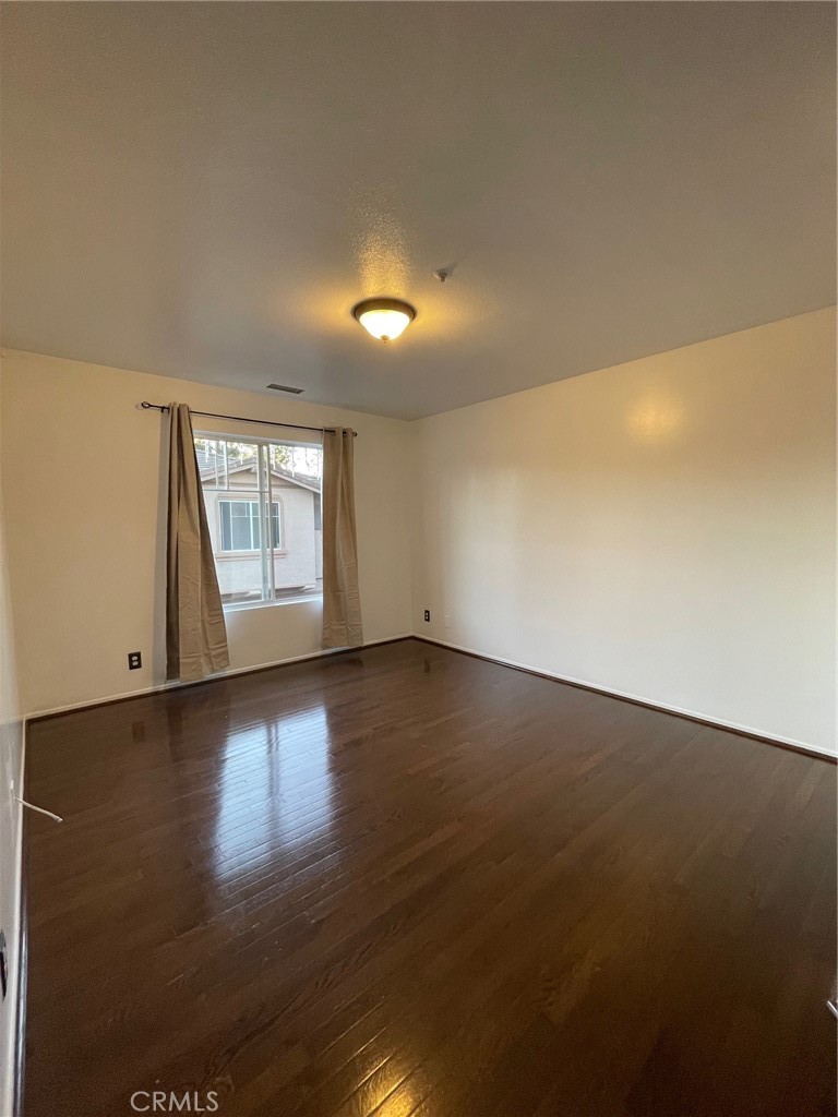 MLS #OC25267528 image #13