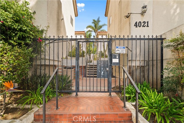 Detail Gallery Image 5 of 40 For 4021 182nd #H, Torrance,  CA 90504 - 3 Beds | 2/1 Baths