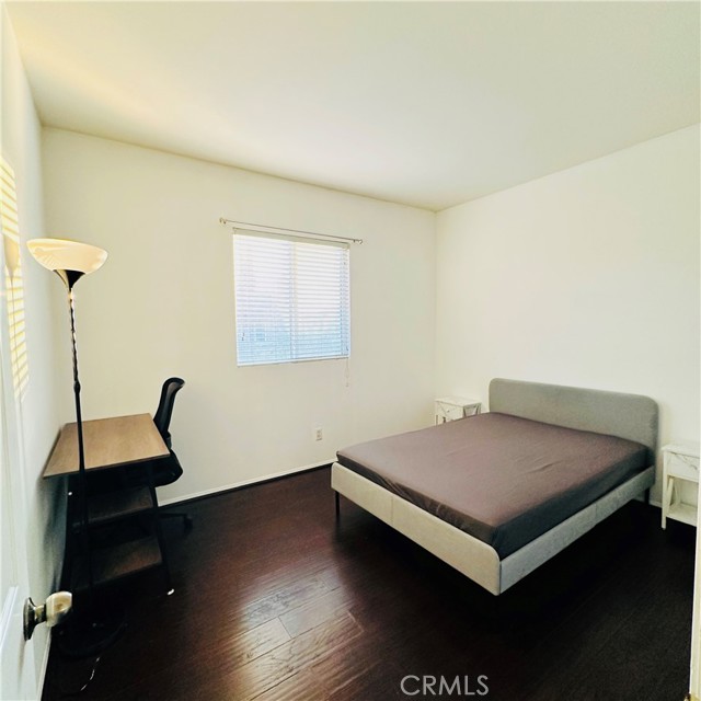 22421 Hawthorn Avenue, Moreno Valley CA: https://media.crmls.org/medias/1876a4d1-53f0-4b82-90b4-9e29865bdb04.jpg
