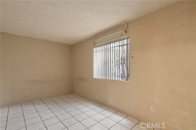 Detail Gallery Image 24 of 29 For 333 West Grand Avenue, Pomona,  CA 91766 - 3 Beds | 2 Baths