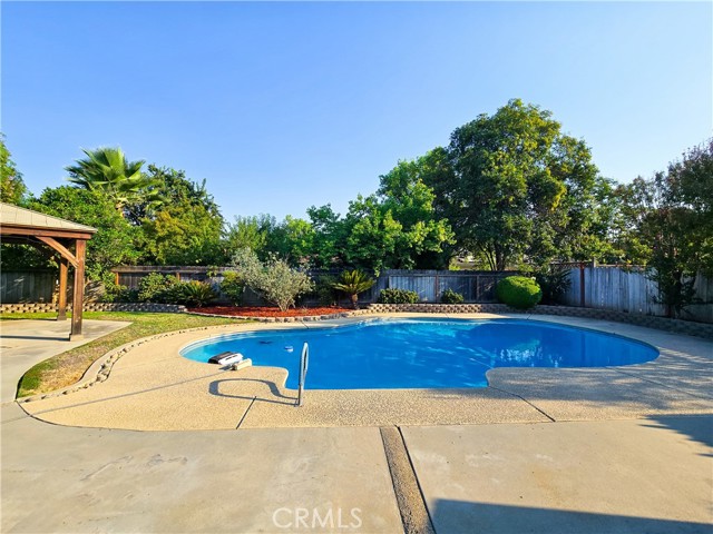 Detail Gallery Image 33 of 45 For 1654 W Vartikian Ave, Fresno,  CA 93711 - 3 Beds | 2/1 Baths