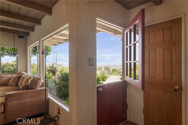 1 Bridle Lane, Rancho Palos Verdes, California 90275, 3 Bedrooms Bedrooms, ,1 BathroomBathrooms,Residential,Sold,Bridle,SB22113109