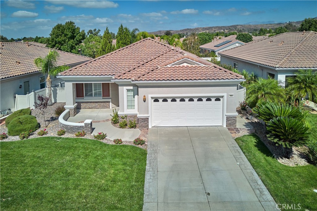 936 Avenal Way