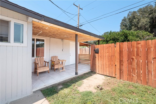 Detail Gallery Image 17 of 21 For 3893 Overland St, Riverside,  CA 92503 - 3 Beds | 1/1 Baths