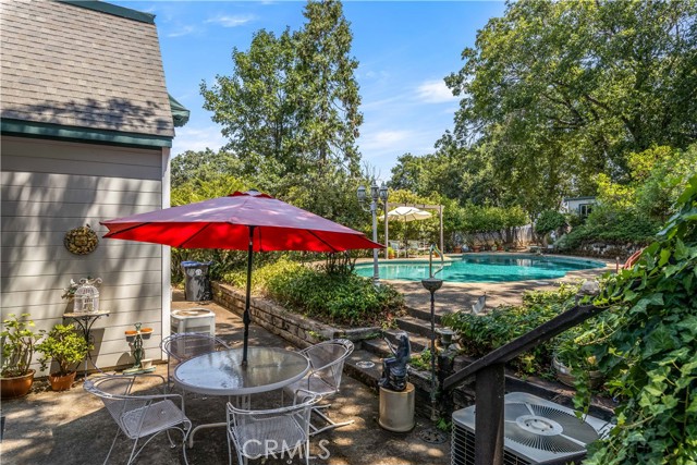1940 Westlake Drive, Kelseyville CA: https://media.crmls.org/medias/18796f9f-c044-434f-9938-6c46d7f1a96d.jpg