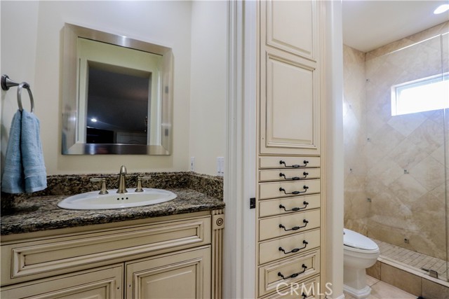 23180 Gray Fox Drive, Canyon Lake CA: https://media.crmls.org/medias/187984a9-10e2-4400-b54d-a8aa71bfa0b6.jpg