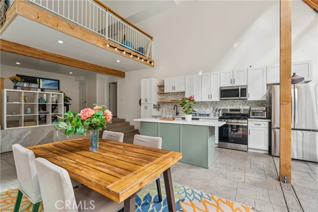 Detail Gallery Image 9 of 57 For 113 Brentwood, Lake Arrowhead,  CA 92352 - 6 Beds | 5/1 Baths