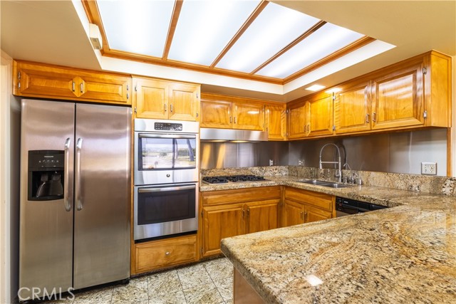 Detail Gallery Image 44 of 78 For 2405 Tustin Ave, Costa Mesa,  CA 92627 - 5 Beds | 4/1 Baths