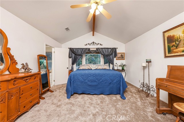 Detail Gallery Image 17 of 53 For 15134 Calle Verdad, Green Valley,  CA 91390 - 3 Beds | 2 Baths