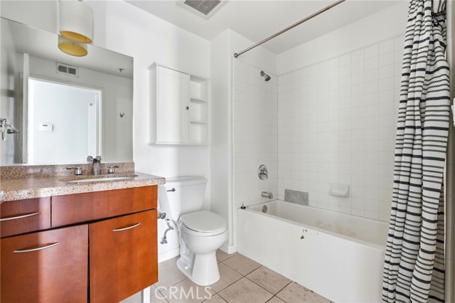 Detail Gallery Image 17 of 24 For 250 N First St #336,  Burbank,  CA 91502 - 2 Beds | 2 Baths