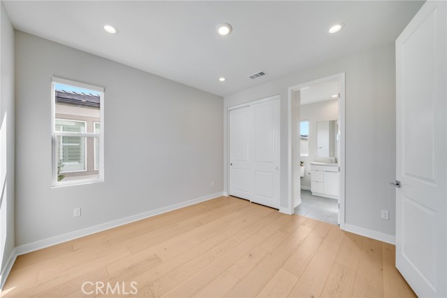 Detail Gallery Image 21 of 58 For 301 Brackens, Lake Forest,  CA 92630 - 4 Beds | 4 Baths