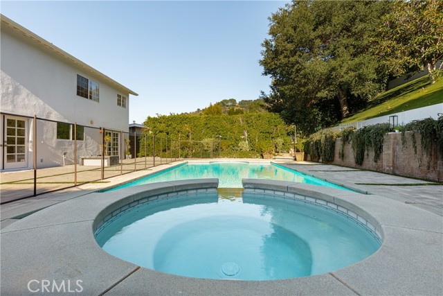 Detail Gallery Image 49 of 53 For 3156 Dona Emilia Dr, Studio City,  CA 91604 - 5 Beds | 3 Baths