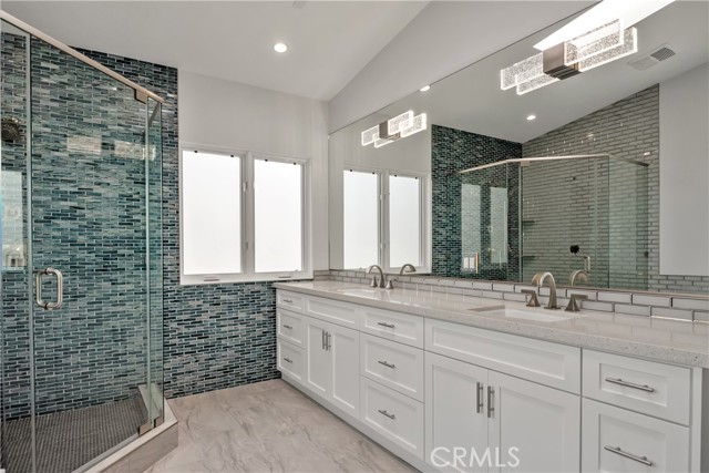 509 Marine Avenue, Manhattan Beach, California 90266, 6 Bedrooms Bedrooms, ,2 BathroomsBathrooms,Residential,Sold,Marine,SB21082532