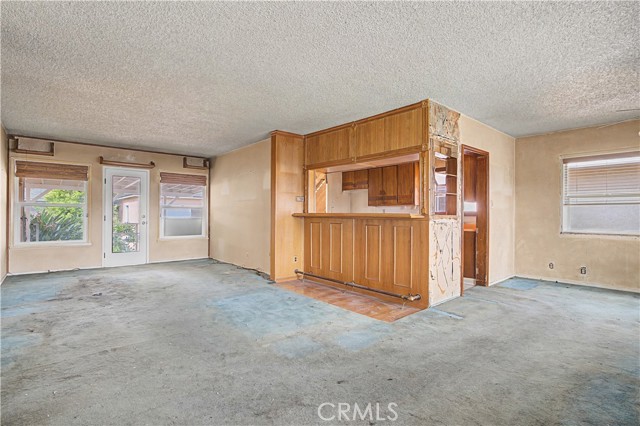 Detail Gallery Image 2 of 17 For 4523 Knoxville, Lakewood,  CA 90713 - 2 Beds | 1 Baths