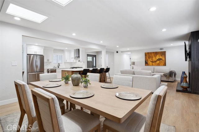311 Prospect Street, Oak View CA: https://media.crmls.org/medias/18814817-dd54-47ec-aca9-b752748e6ce5.jpg