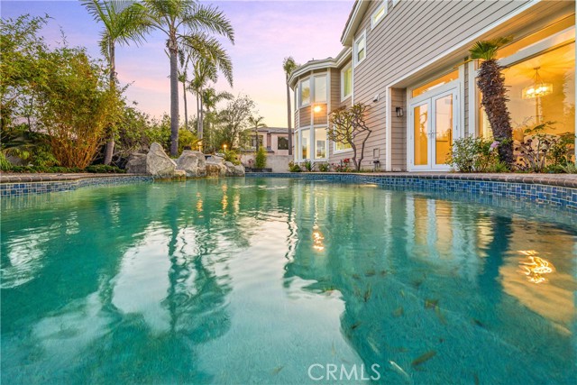 6692 Alamitos Circle, Huntington Beach CA: https://media.crmls.org/medias/1881665e-02f1-4d2e-8abb-74bbfa7adad7.jpg