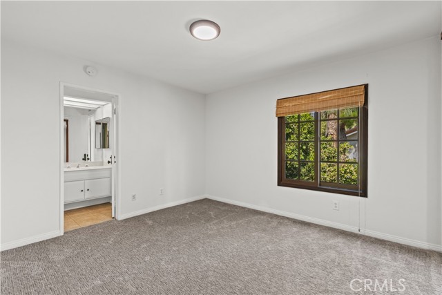 19613 Hiawatha Street, Chatsworth CA: https://media.crmls.org/medias/1881a95a-44d6-4b82-aeae-1fc0d0a26397.jpg