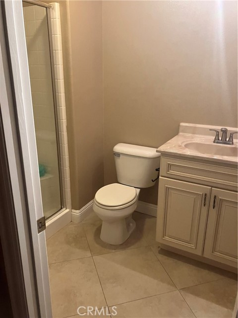 11968 Taylor Ct, Victorville, CA 92392 photo 8