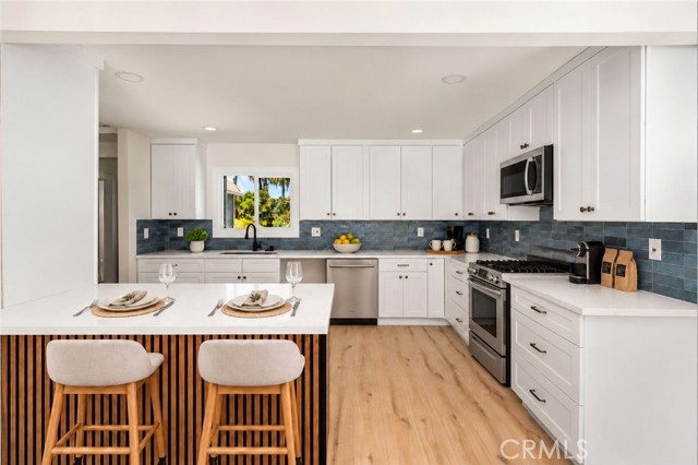 2047 West 78th photo 10