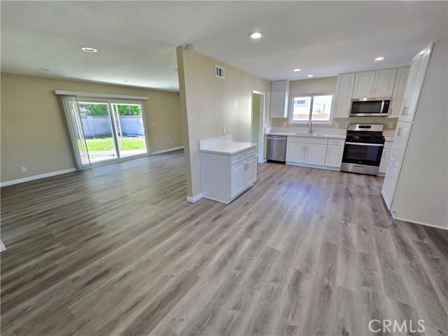 Image 2 for 17453 Ash St, Fountain Valley, CA 92708