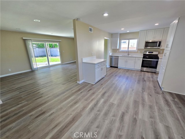 Image 2 for 17453 Ash St, Fountain Valley, CA 92708