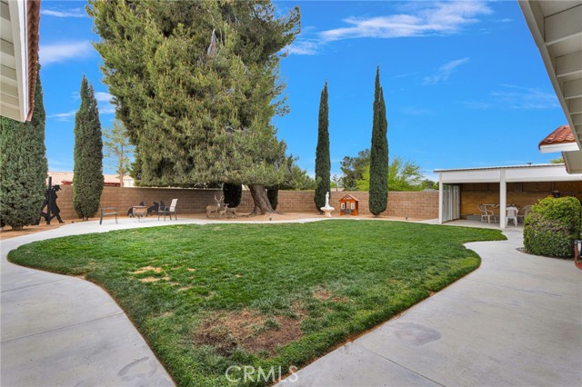 Detail Gallery Image 47 of 56 For 20115 Shoshonee, Apple Valley,  CA 92307 - 4 Beds | 2 Baths