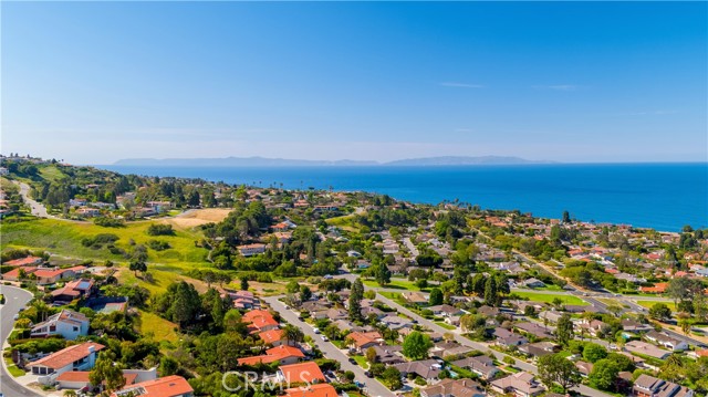 Ocean & Catalina Island View