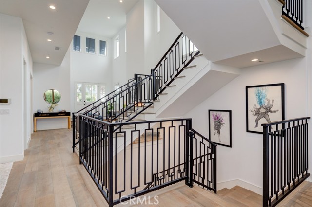 665 19th Street, Manhattan Beach, California 90266, 5 Bedrooms Bedrooms, ,7 BathroomsBathrooms,Residential,Sold,19th,SB22011803