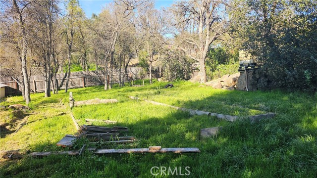 Detail Gallery Image 23 of 30 For 15560 20th Ave, Clearlake,  CA 95422 - 3 Beds | 2 Baths