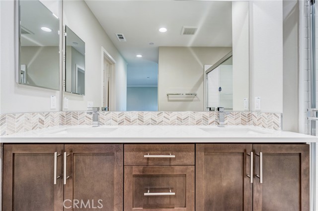 13139 Upland Court, Hesperia CA: https://media.crmls.org/medias/188636c5-2d71-42d2-addf-209f0f0d0a73.jpg