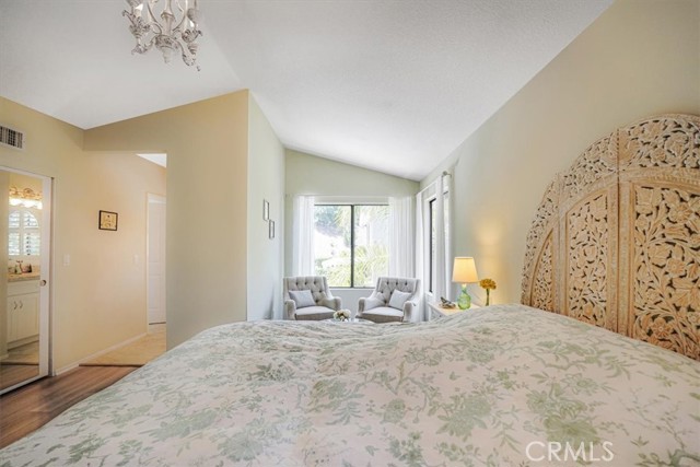 3931 Cottonwood Grove Trail, Calabasas CA: https://media.crmls.org/medias/1887a910-24b9-425a-ba49-0c8e74334794.jpg