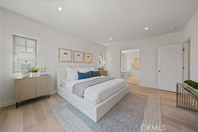 Detail Gallery Image 24 of 51 For 113 Starbright, Irvine,  CA 92618 - 4 Beds | 2/1 Baths