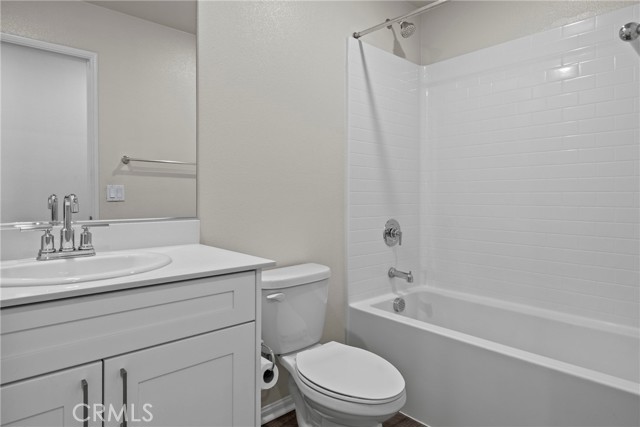 Image 19 of 27 For 36417 Shine Drive