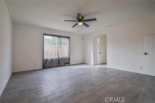 Detail Gallery Image 12 of 45 For 1693 E 110th, Los Angeles,  CA 90059 - 3 Beds | 2/1 Baths