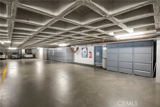 Detail Gallery Image 38 of 44 For 800 W 1st, Los Angeles,  CA 90012 - 2 Beds | 2/1 Baths