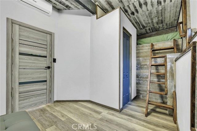 Detail Gallery Image 42 of 55 For 4256 Rosario Rd, Woodland Hills,  CA 91364 - 4 Beds | 2 Baths