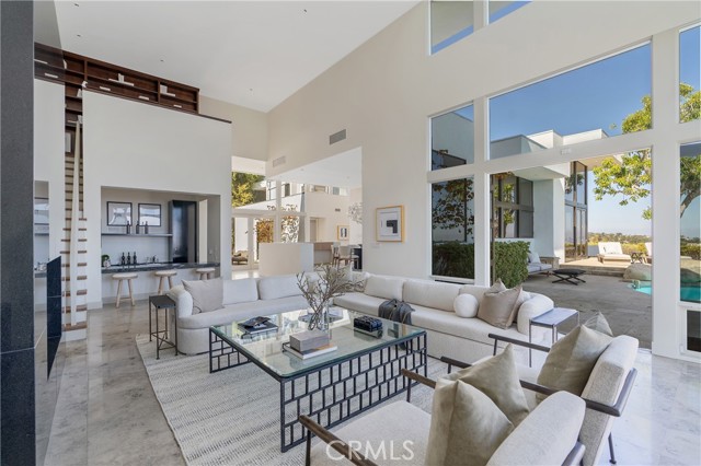 Detail Gallery Image 5 of 28 For 1436 Summitridge Dr, Beverly Hills,  CA 90210 - 4 Beds | 5/1 Baths