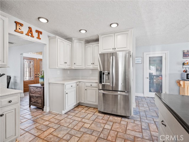Detail Gallery Image 17 of 45 For 18728 Plumas St, Hesperia,  CA 92345 - 4 Beds | 2 Baths