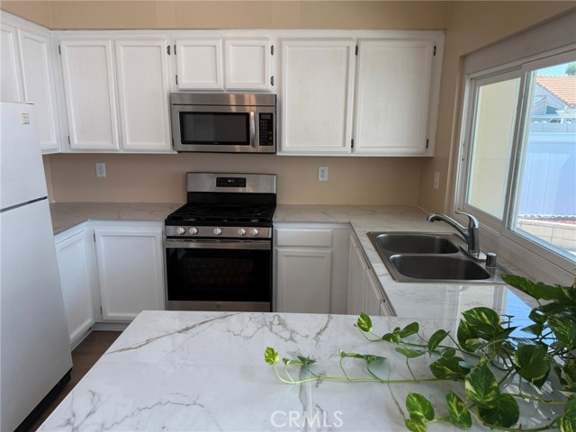28076 Orangegrove Avenue, Menifee CA: https://media.crmls.org/medias/189046ee-092c-47a9-95ec-a5f1d330b89e.jpg