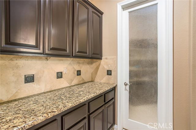 Detail Gallery Image 10 of 53 For 11389 Fawn Glen Rd, Yucaipa,  CA 92399 - 5 Beds | 4/1 Baths