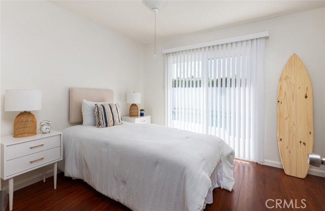 Detail Gallery Image 8 of 18 For 7901 Rhine Dr, Huntington Beach,  CA 92647 - 4 Beds | 2 Baths