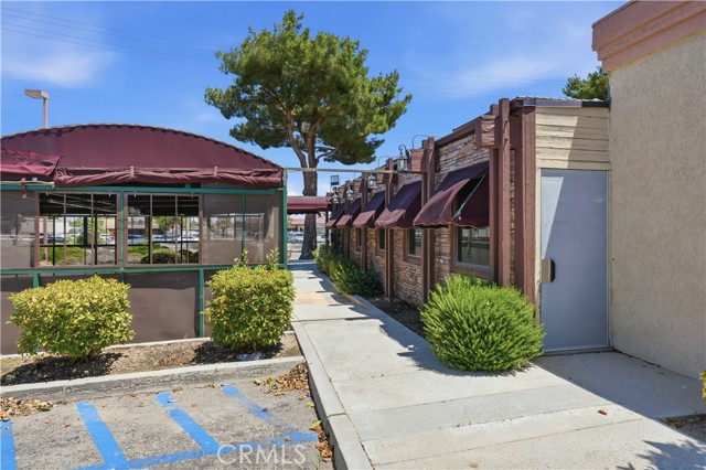  Commercial for Sale in Palmdale, California