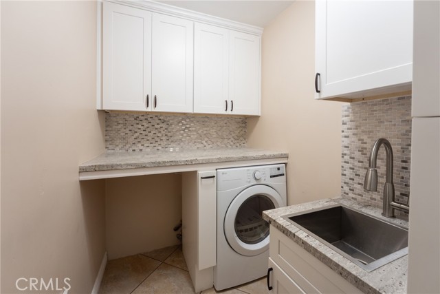 Detail Gallery Image 16 of 27 For 4500 Circle Lazy J Rd, Riverside,  CA 92501 - 3 Beds | 2 Baths