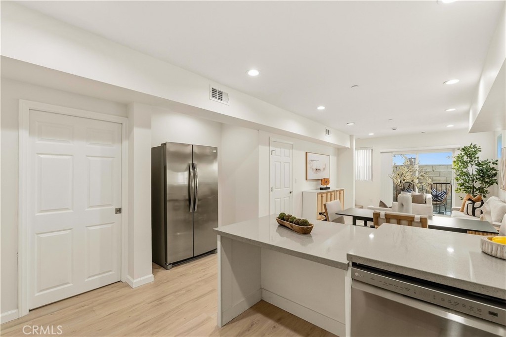 MLS #SB26065521 image #5