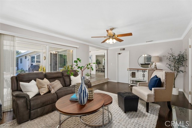 Detail Gallery Image 21 of 41 For 1723 N Lincoln, Orange,  CA 92865 - 3 Beds | 2 Baths