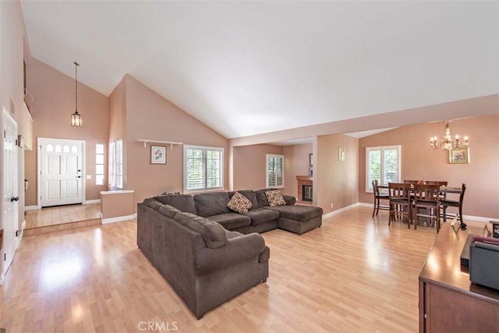 MLS #SR25220820 image #1