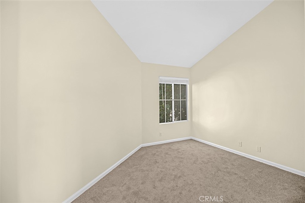 MLS #OC25254099 image #21