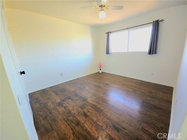 Detail Gallery Image 10 of 27 For 11981 Franklin St, Moreno Valley,  CA 92557 - 3 Beds | 2 Baths