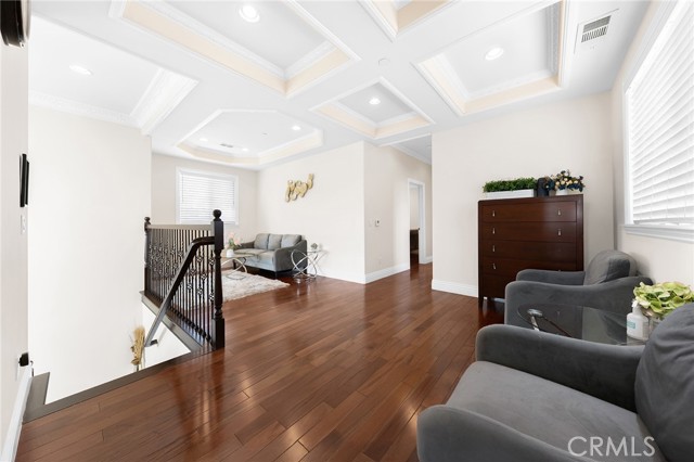 608 N Huntington Avenue, Monterey Park CA: https://media.crmls.org/medias/1894a1fc-f907-4371-80ae-77689dd9e415.jpg